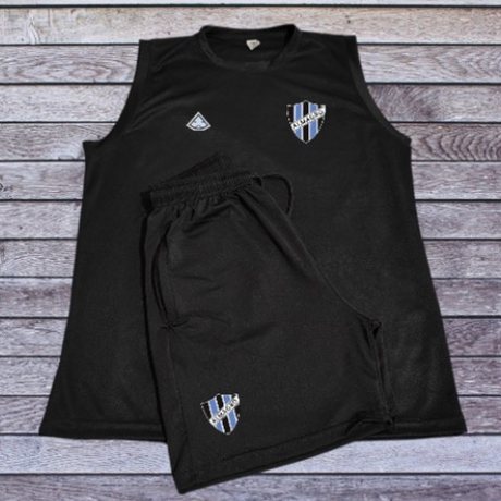 Conjunto corto con musculosa de Almagro